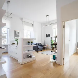Old Town Heart Vii - Thebarbican Apartment